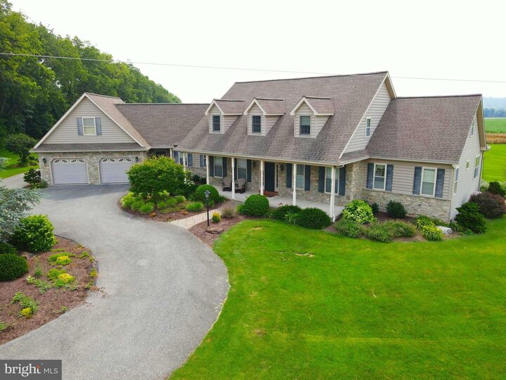 Property Photo: 1399 Pinkerton Road PA 17552