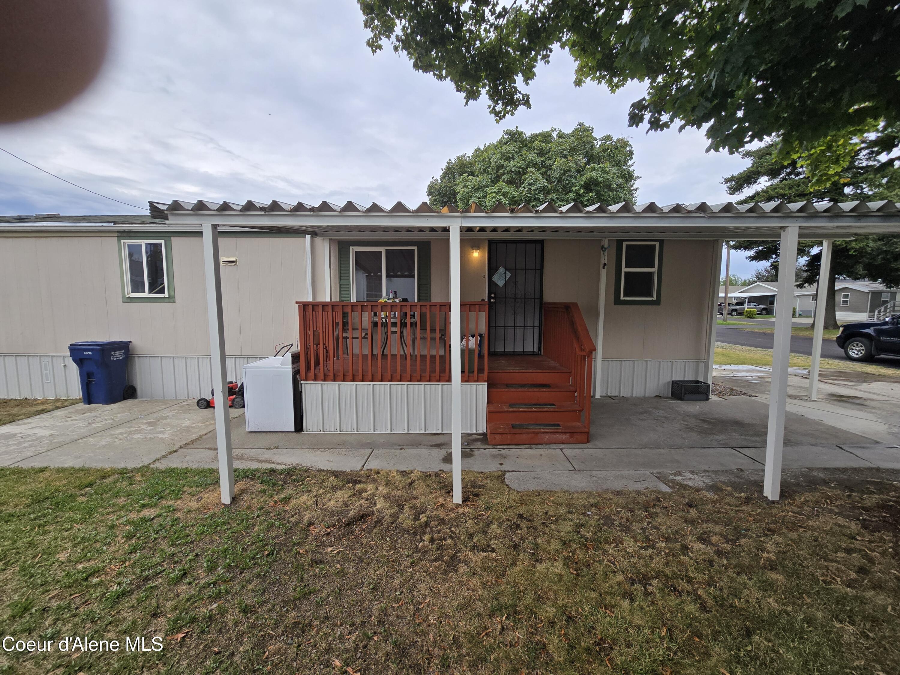 Property Photo: 550 W Myriah Loop ID 83815