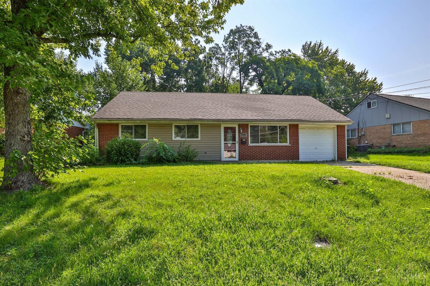 Property Photo:  10154 Season Drive  OH 45251 