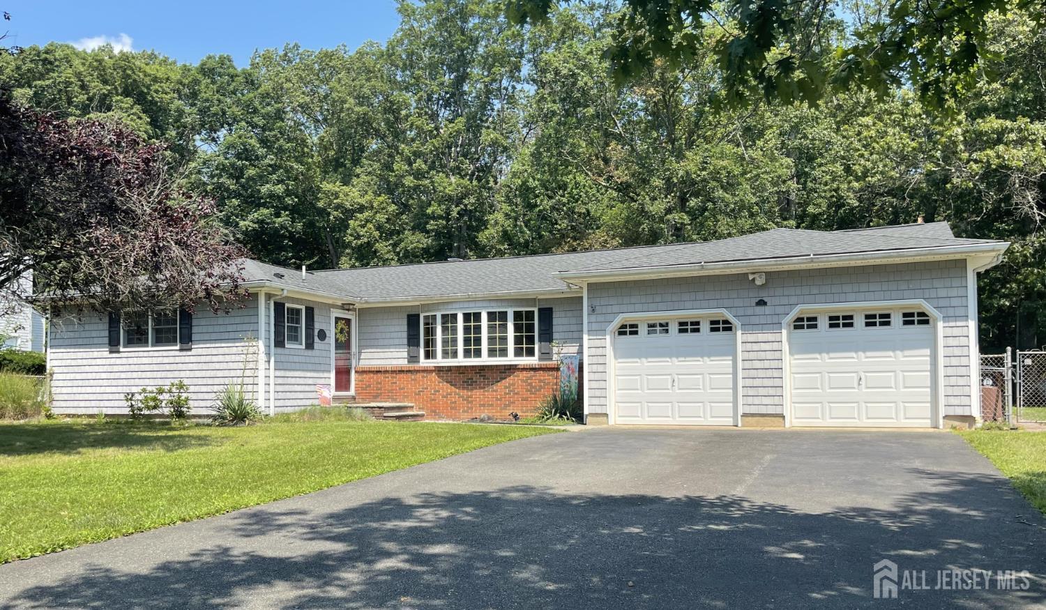 12 Francis Road  East Brunswick NJ 08816 photo
