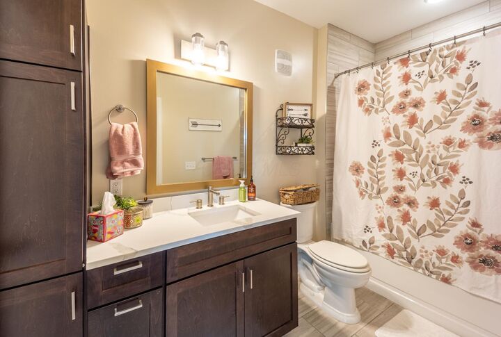 Property Photo:  751 N 6th Street  OH 43215 