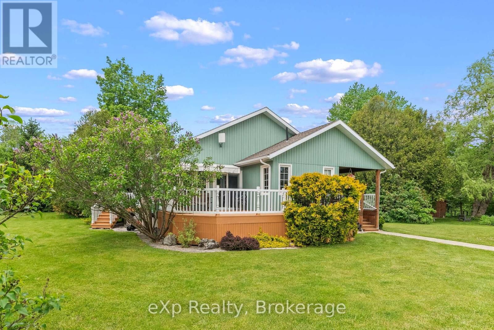 Property Photo:  314839 Highway 6  ON N0G 1R0 
