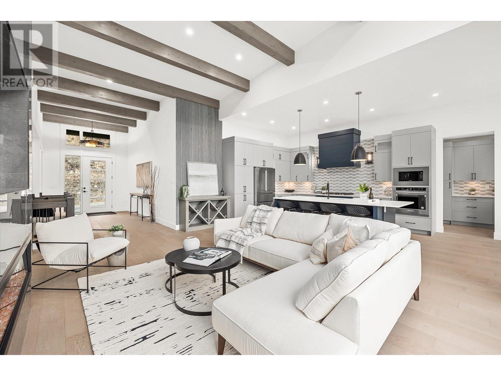 Photo de la propriété: 987 Loseth Drive BC V1P 0A8