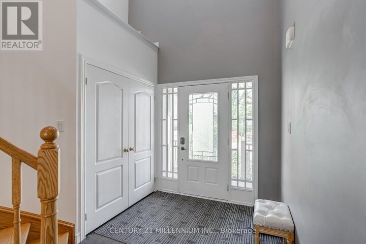 Property Photo:  82 Wardlaw Avenue  ON L9W 6M3 