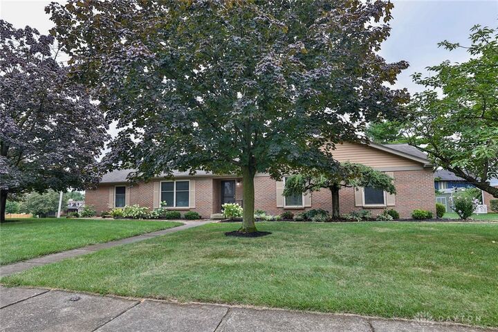 Property Photo:  4818 Sols Circle  OH 45042 
