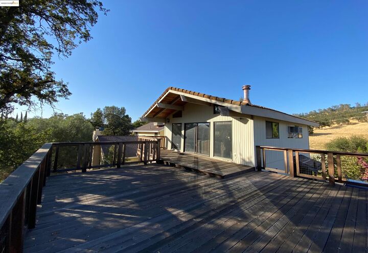 75 Poker Flat Rd  Copperopolis CA 95228 photo