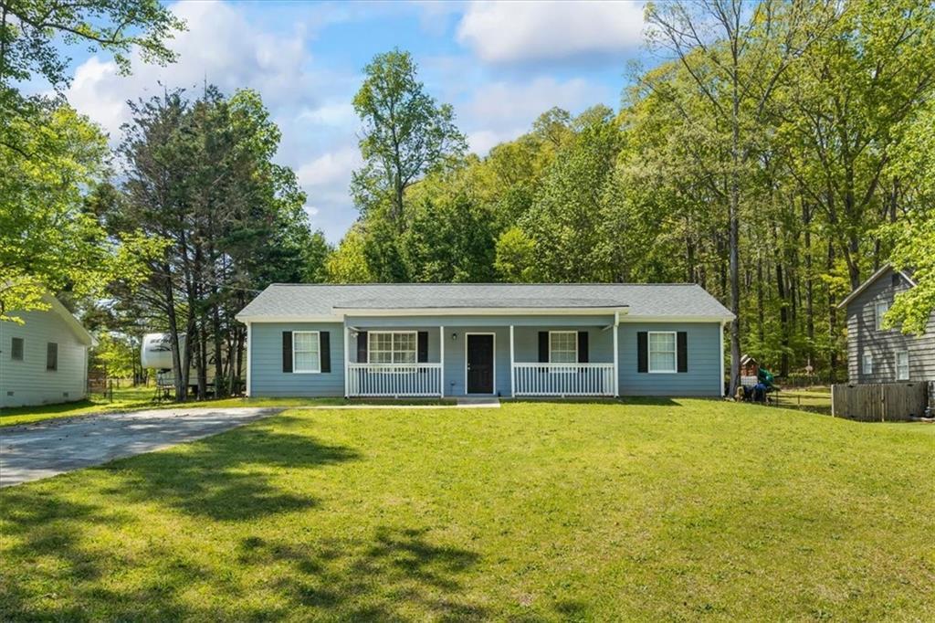 195 Riverbend Drive  Covington GA 30014 photo