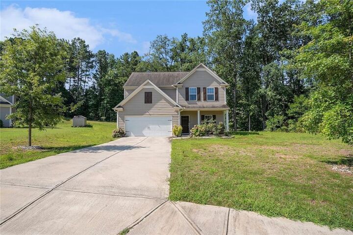 Property Photo: 215 Randy Trace GA 30016
