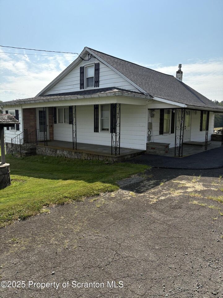 Property Photo:  2416 State Road 2012  PA 18421 