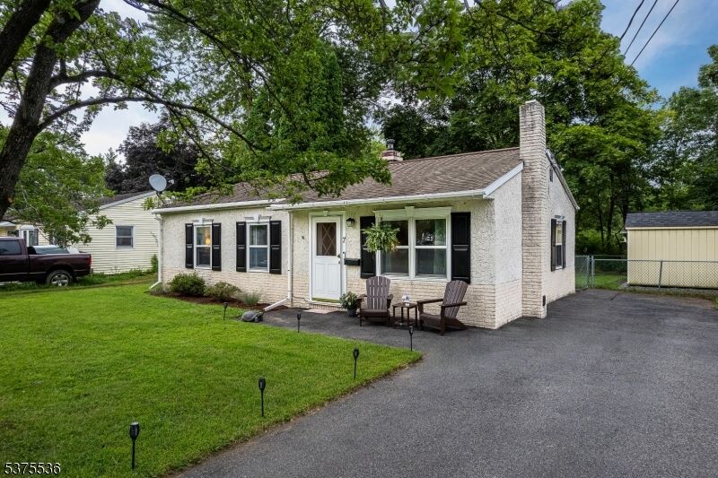 Property Photo: 7 Presidential Dr NJ 07882