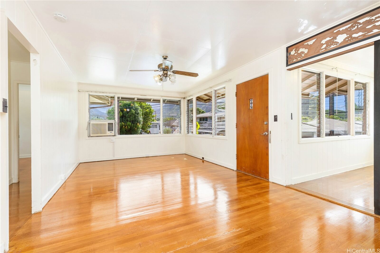 Property Photo: 2450 Liliha Street HI 96817