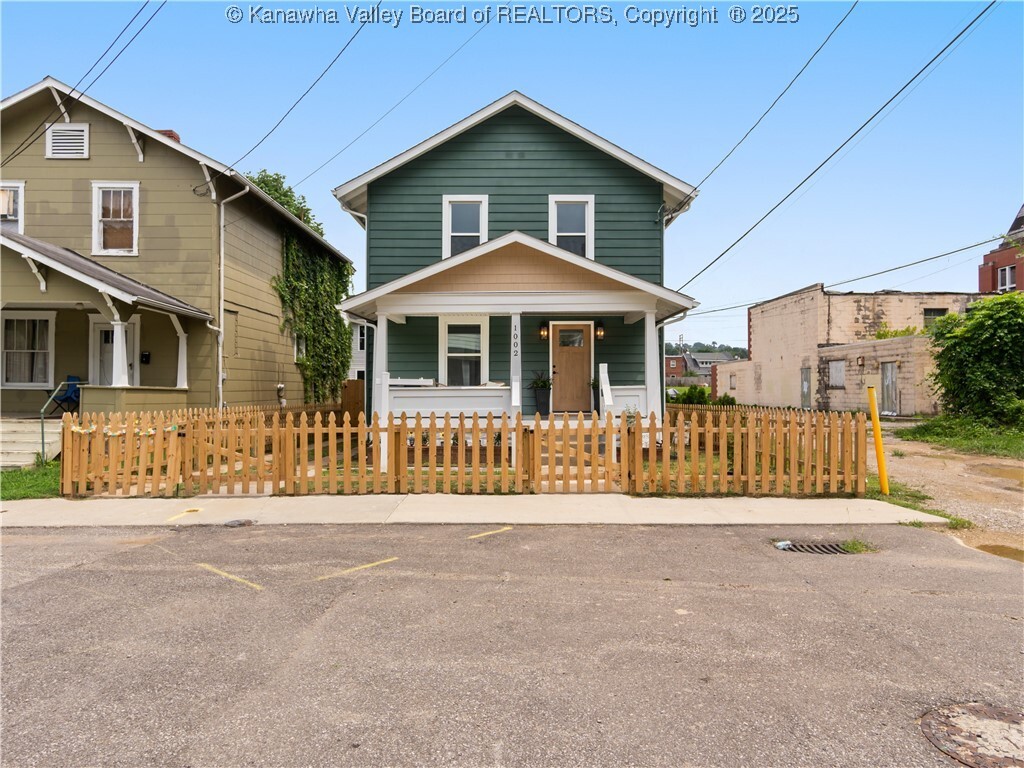 Property Photo:  1002 Grant Street  WV 25302 