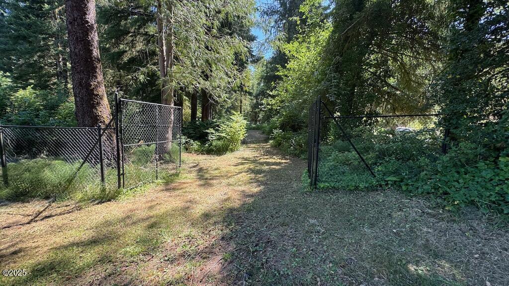 Property Photo: Lot 5 N Doris Lane OR 97368