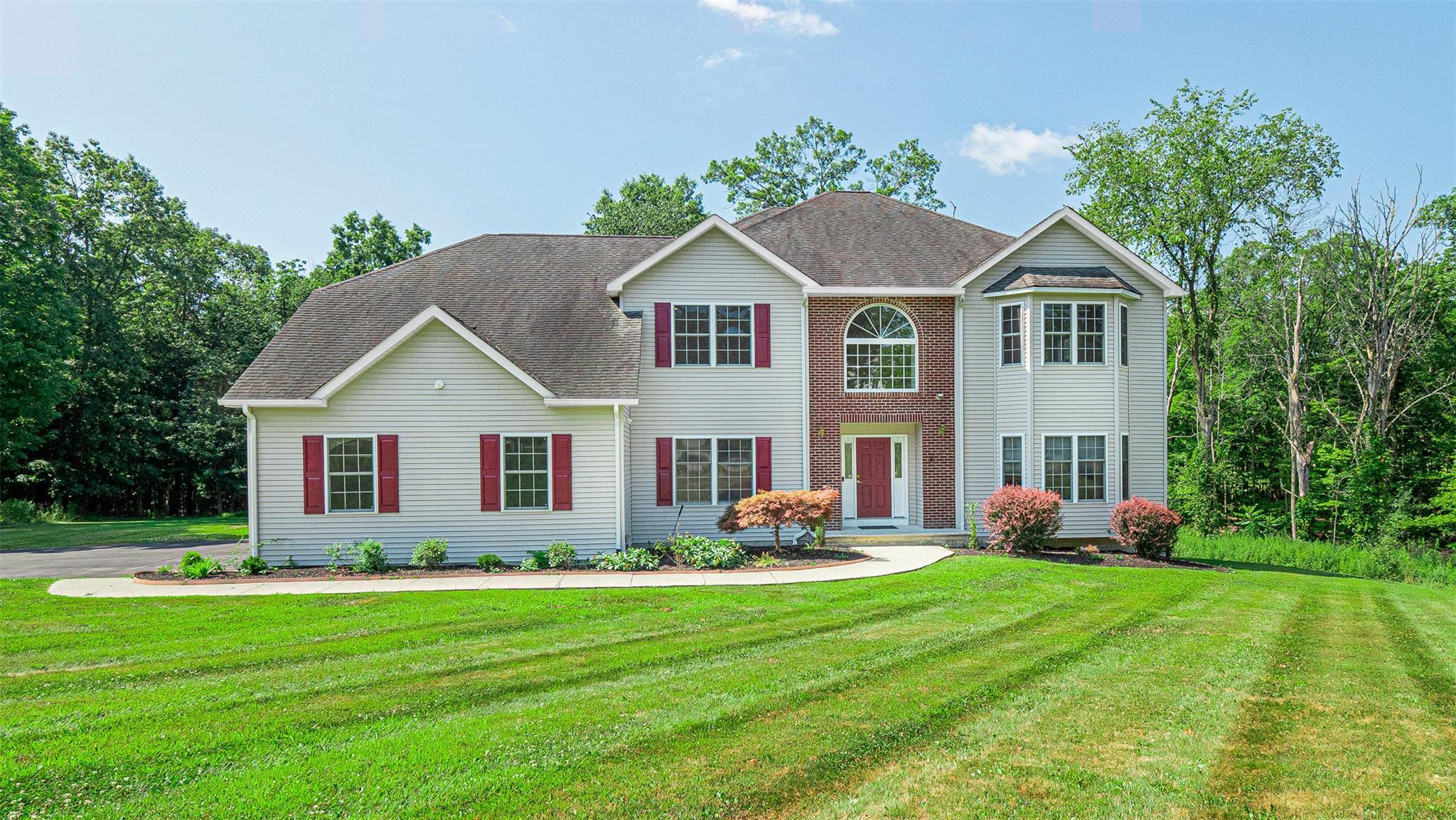 5 Allyson Court  Goshen NY 10924 photo