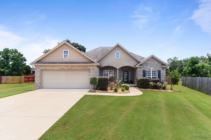 Property Photo: 1303 Carson Drive AL 36067
