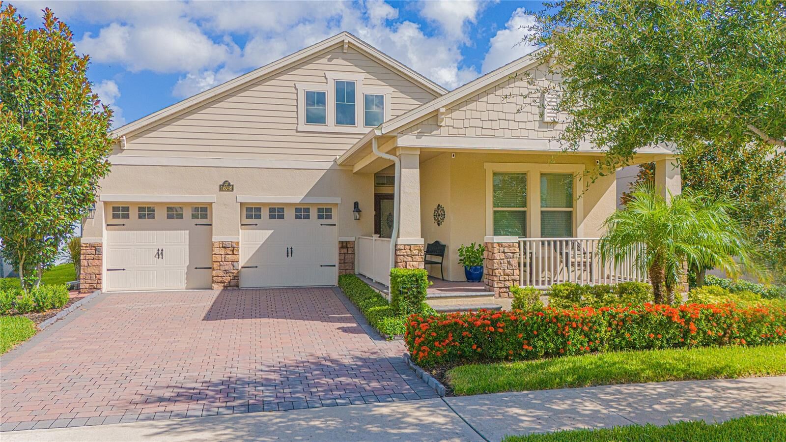 Property Photo:  16049 Bayou Crest Drive  FL 34787 
