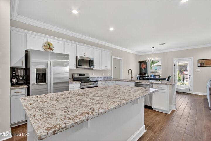 Property Photo: 15504 Soaring Loop MS 39503