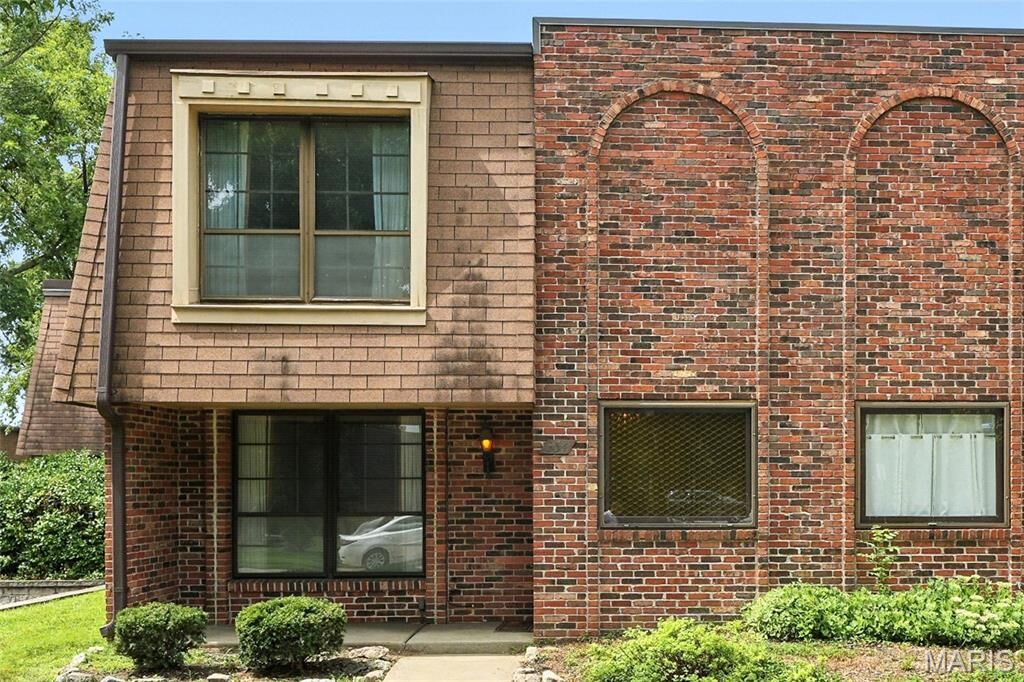 Property Photo: 354 Chapel Ridge Drive MO 63042