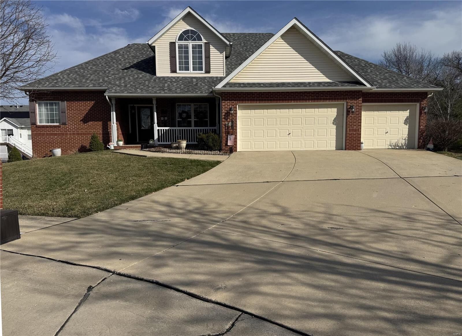 Property Photo: 2739 Geneva Lake Drive IL 62221