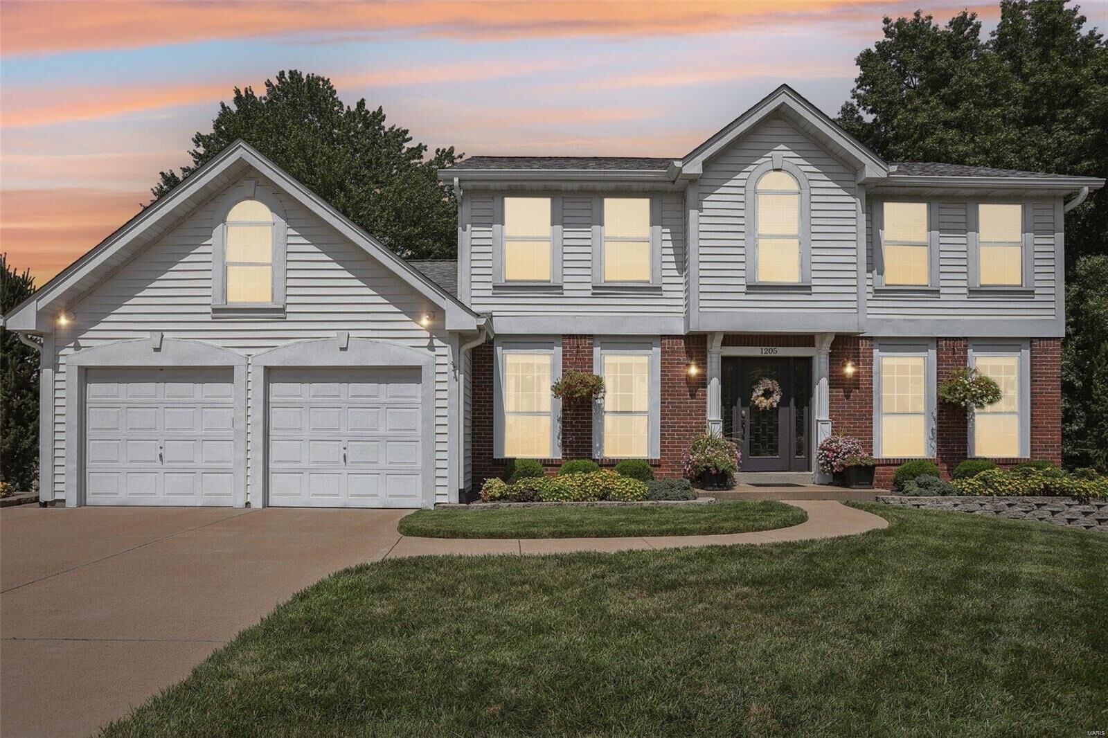 Property Photo: 1205 Summers End Drive MO 63026