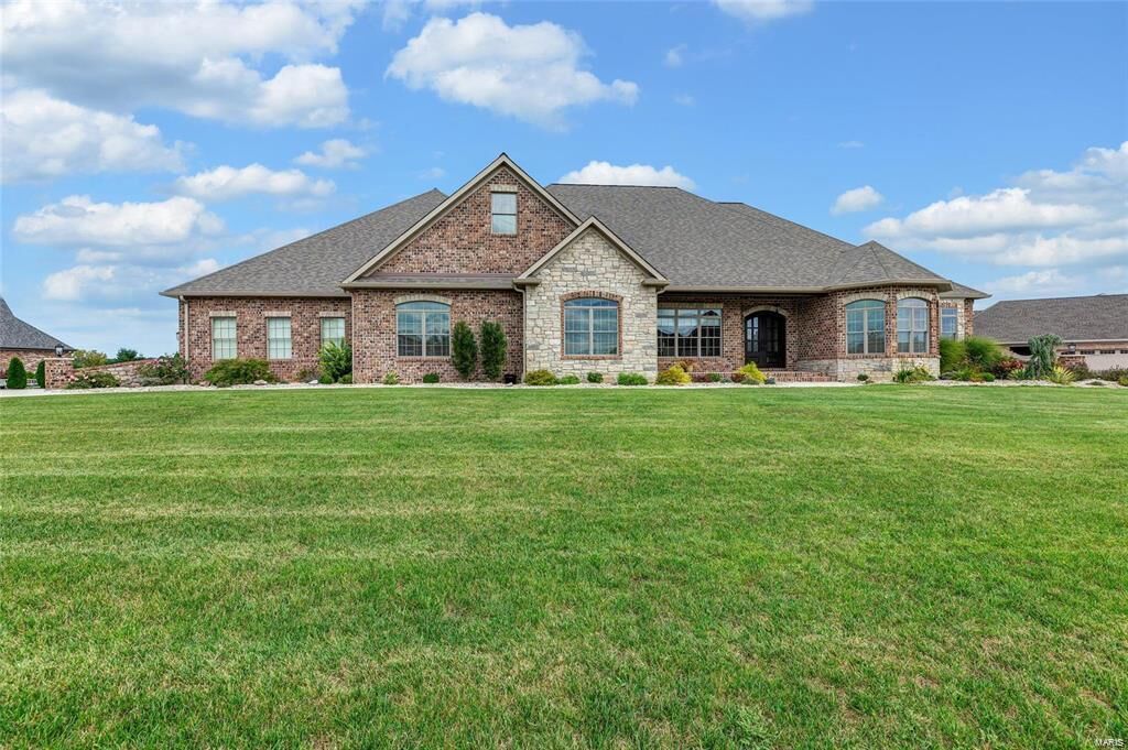 Property Photo: 375 Brellinger Street IL 62236