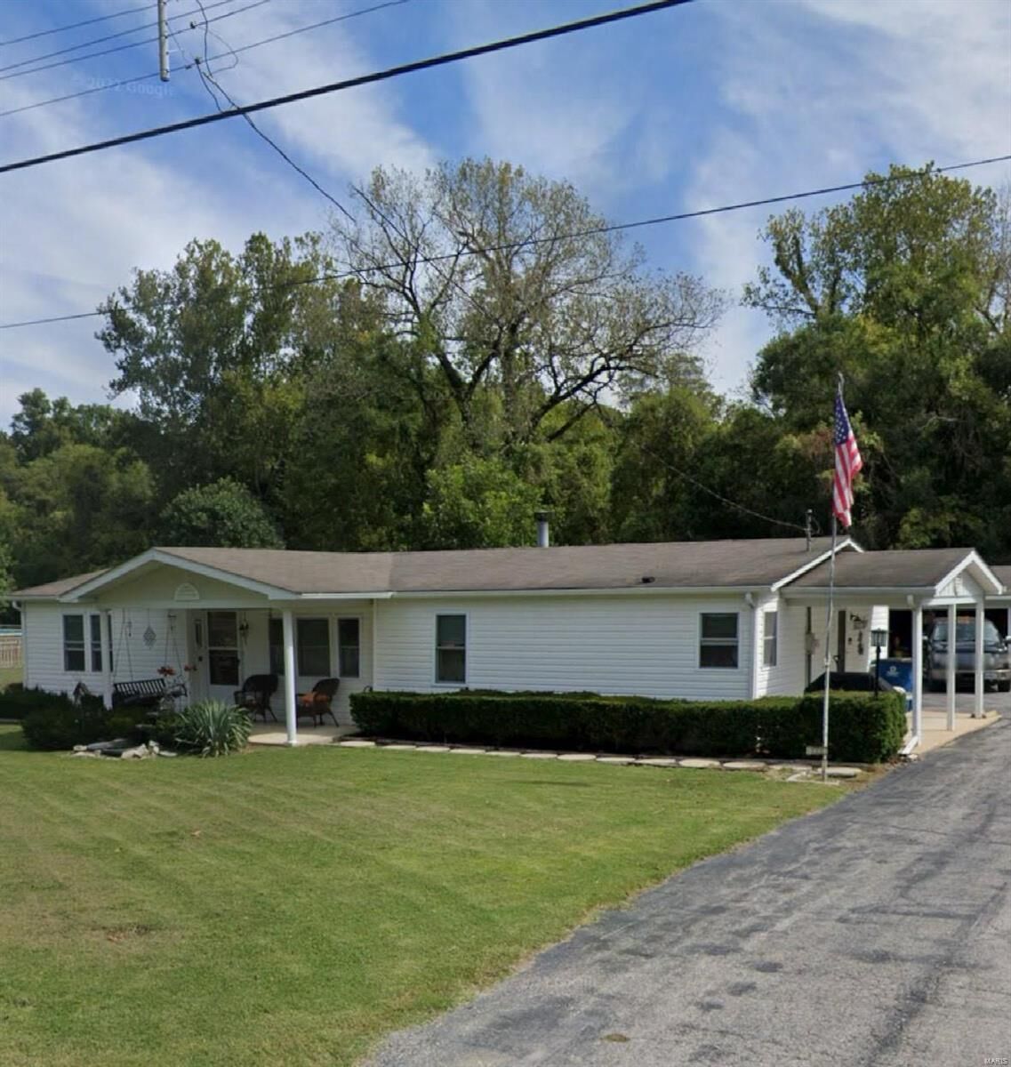 Property Photo:  333 Brookside Drive  IL 62232 