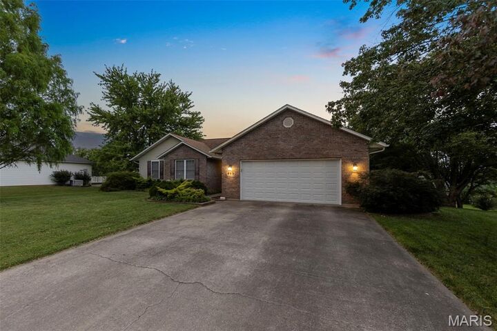 Property Photo:  862 Aspen Drive  MO 63755 