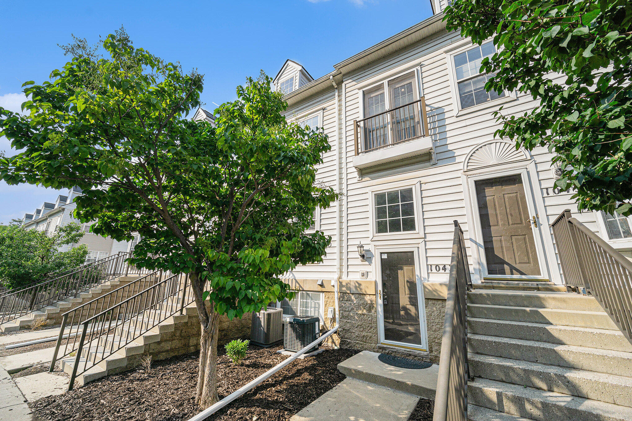 Property Photo: 1043 Maiden Lane MI 48105