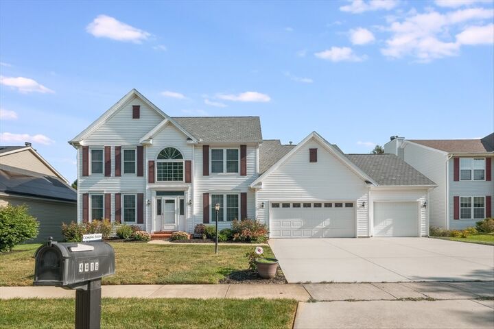 4406 Crossgate Drive  Champaign IL 61822 photo