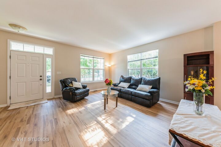 Property Photo:  715 W Jonathan Drive  IL 60073 