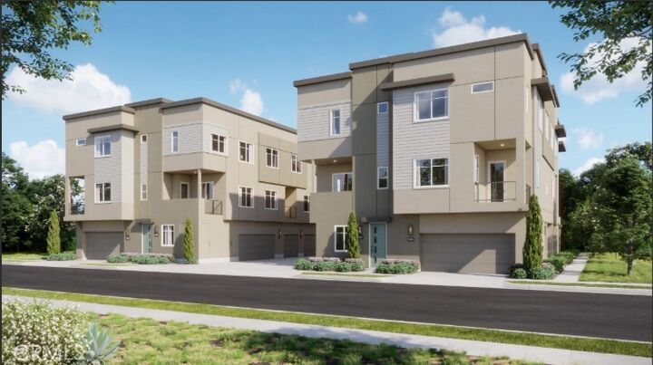 7264 Aura Circle  Huntington Beach CA 92647 photo