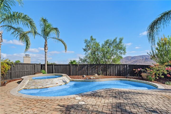 Property Photo:  25198 Forest Street  CA 92883 