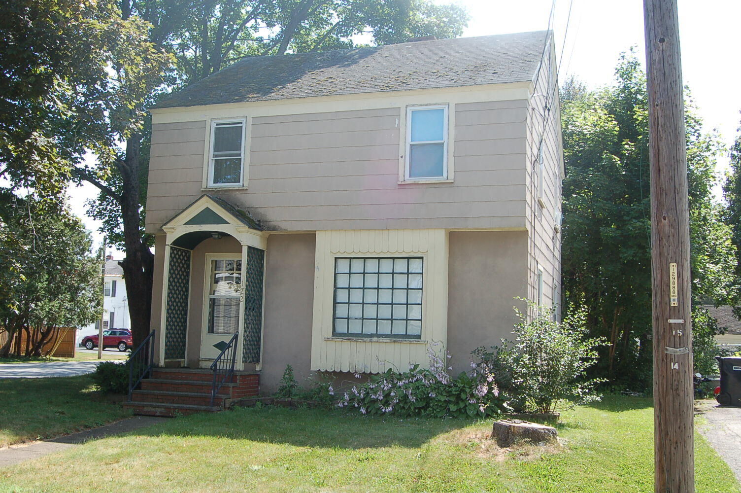 Property Photo:  122 Allen Street  ME 04401 