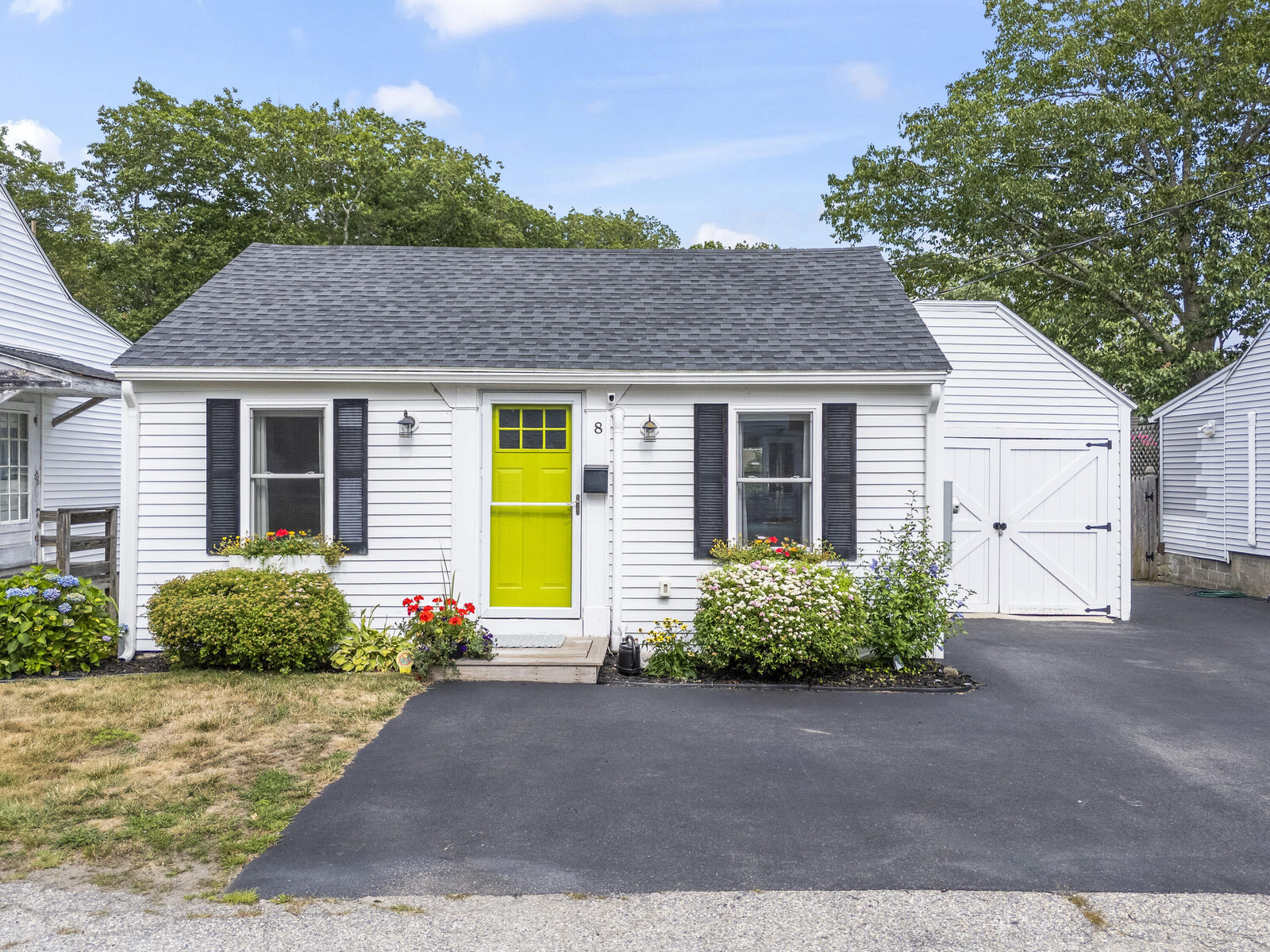 Property Photo: 8 Pine Lane ME 04064