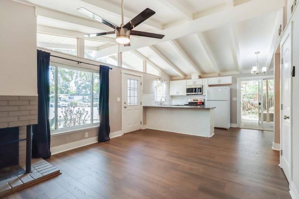 Property Photo: 5824 Mendocino Boulevard CA 95824