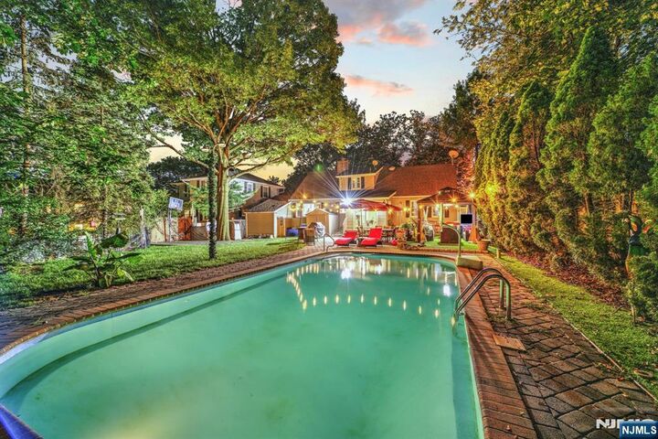 Property Photo: 181 Lakeview Avenue NJ 07605