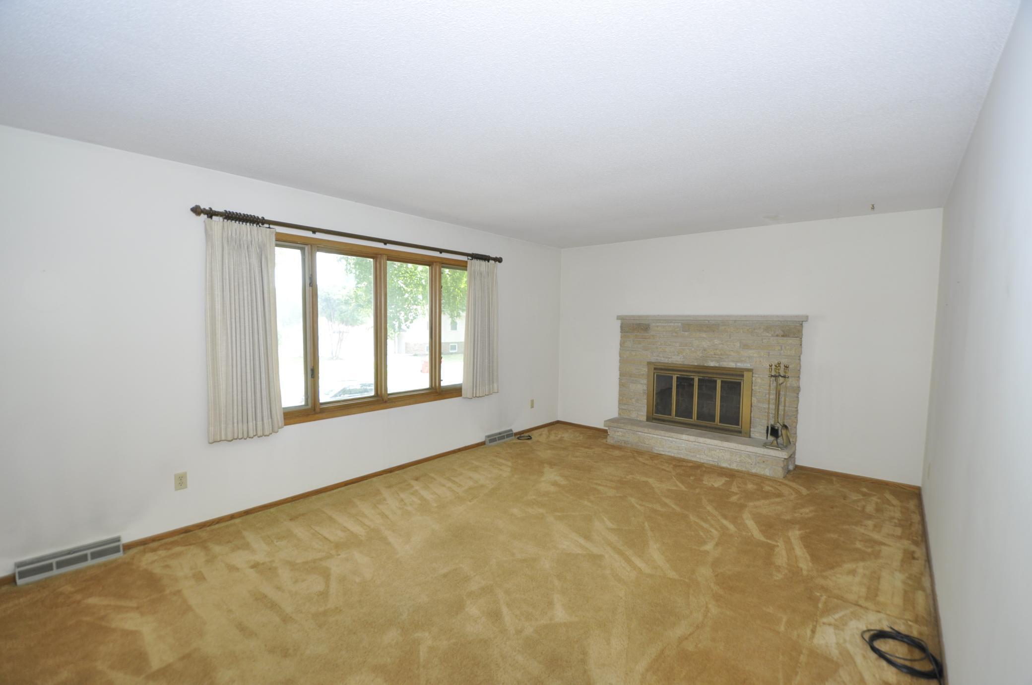 Property Photo: 2509 4th Avenue NW MN 55901