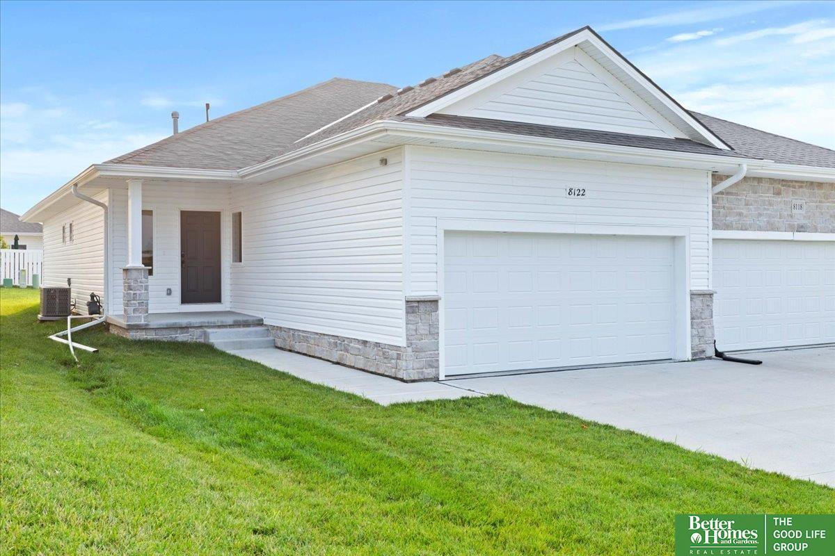 Property Photo:  8122 S 177 Street  NE 68136 