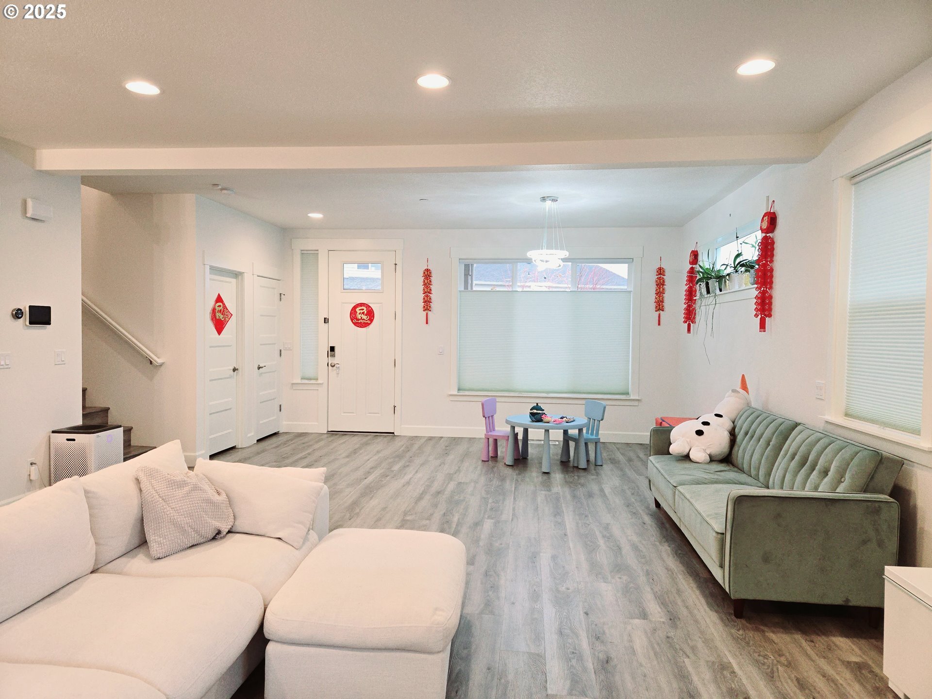 Property Photo: 12740 SE Gateway Dr OR 97086