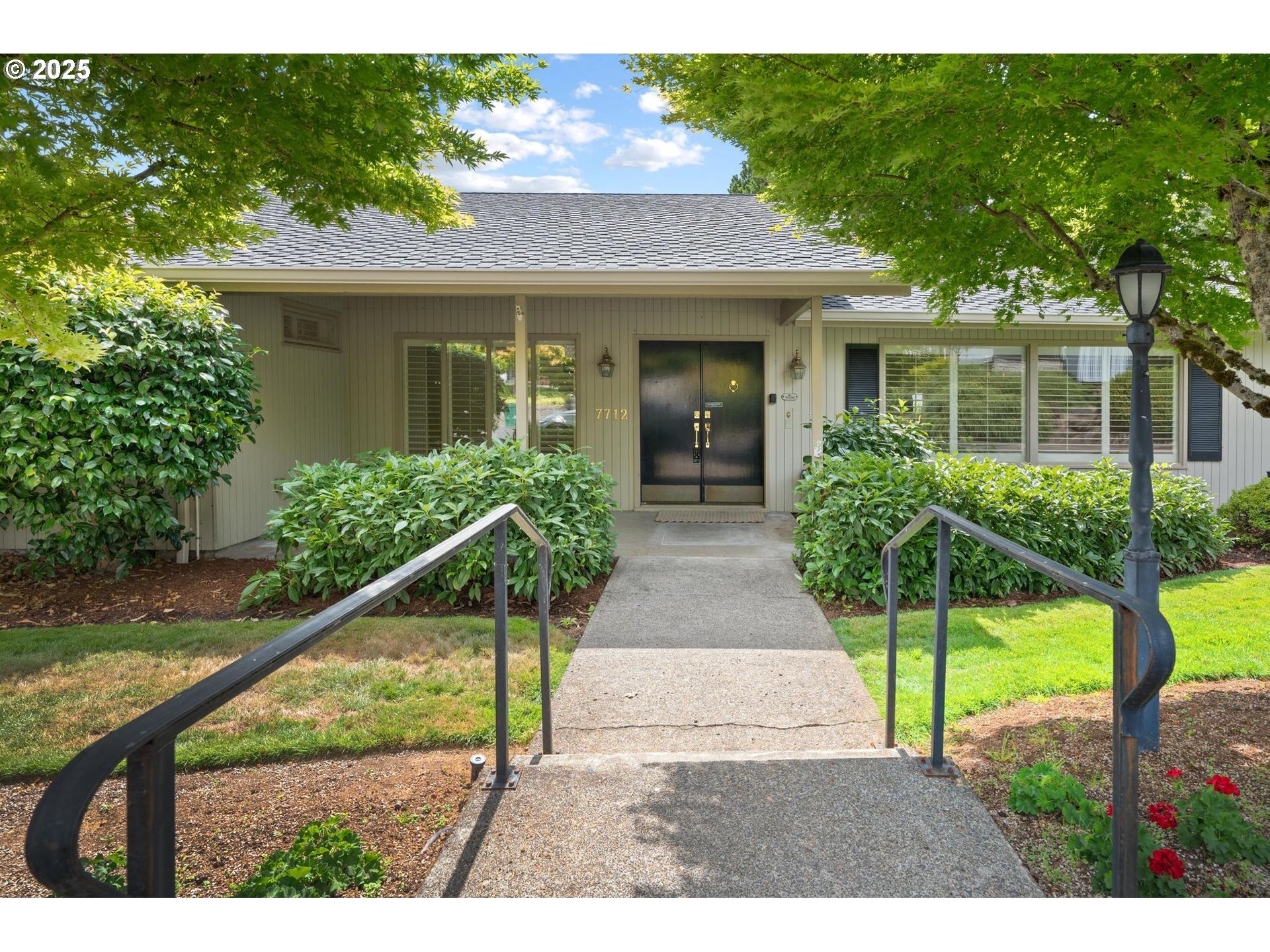 7712 SW Green Valley Ter  Portland OR 97225 photo