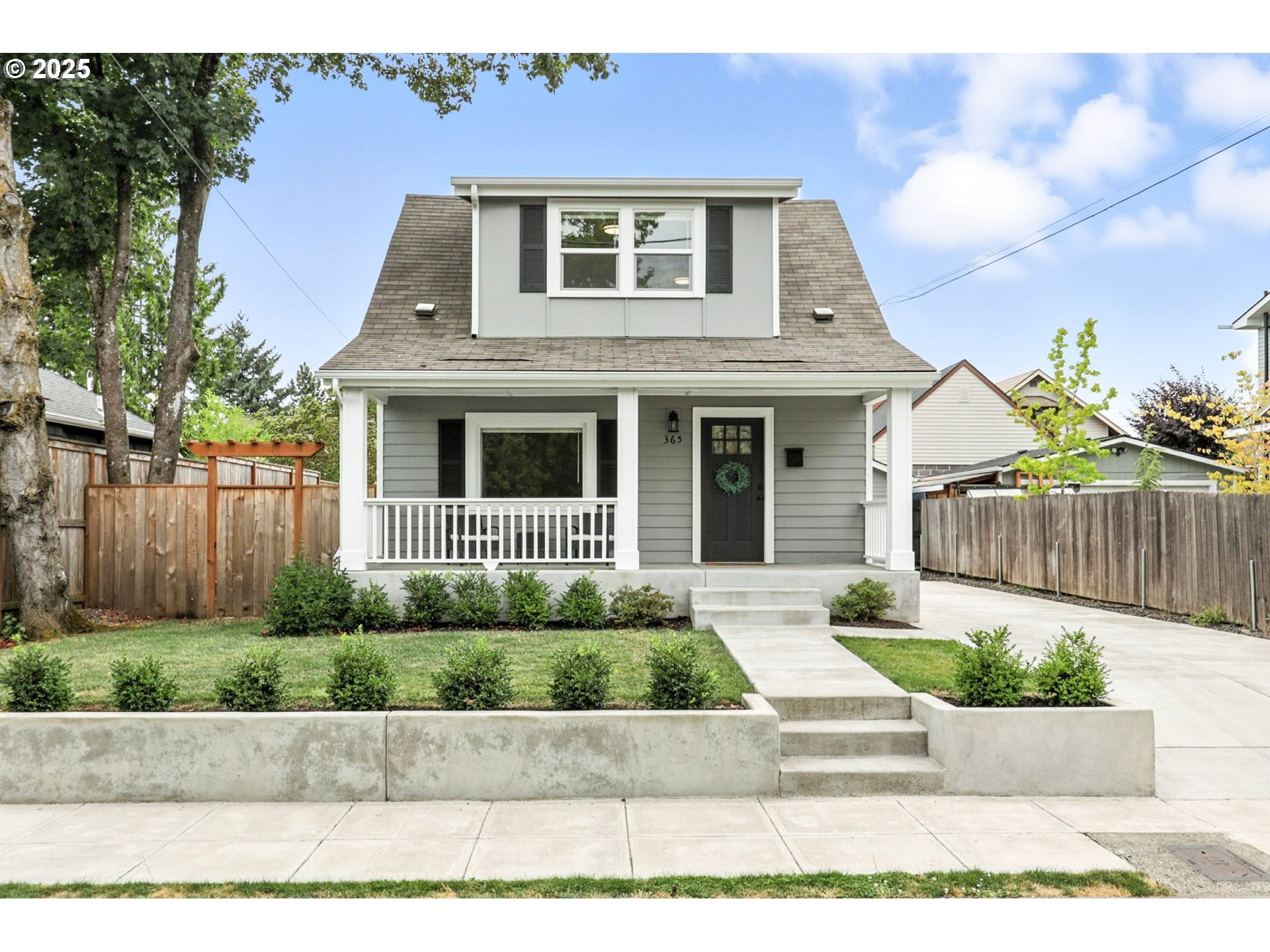 365 NE 72nd Ave NE  Portland OR 97213 photo