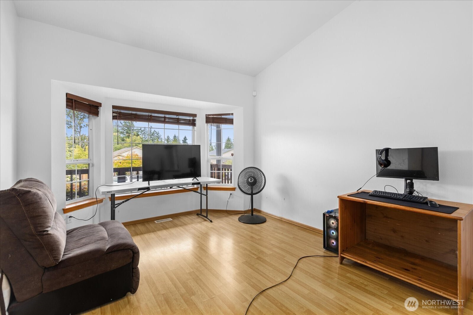 Property Photo:  5415  79th Avenue NE  WA 98270 