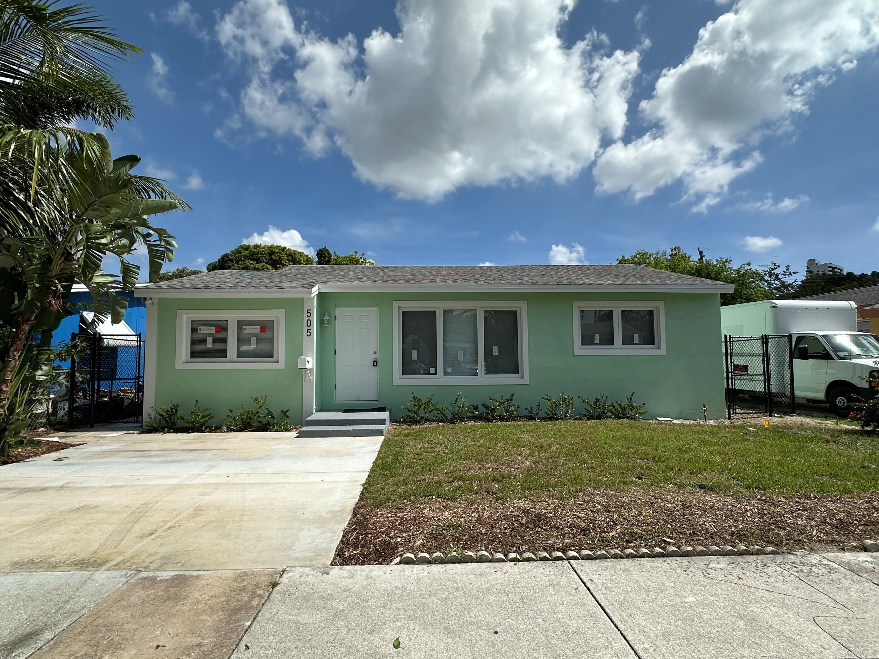 Property Photo: 505 47th Street FL 33407