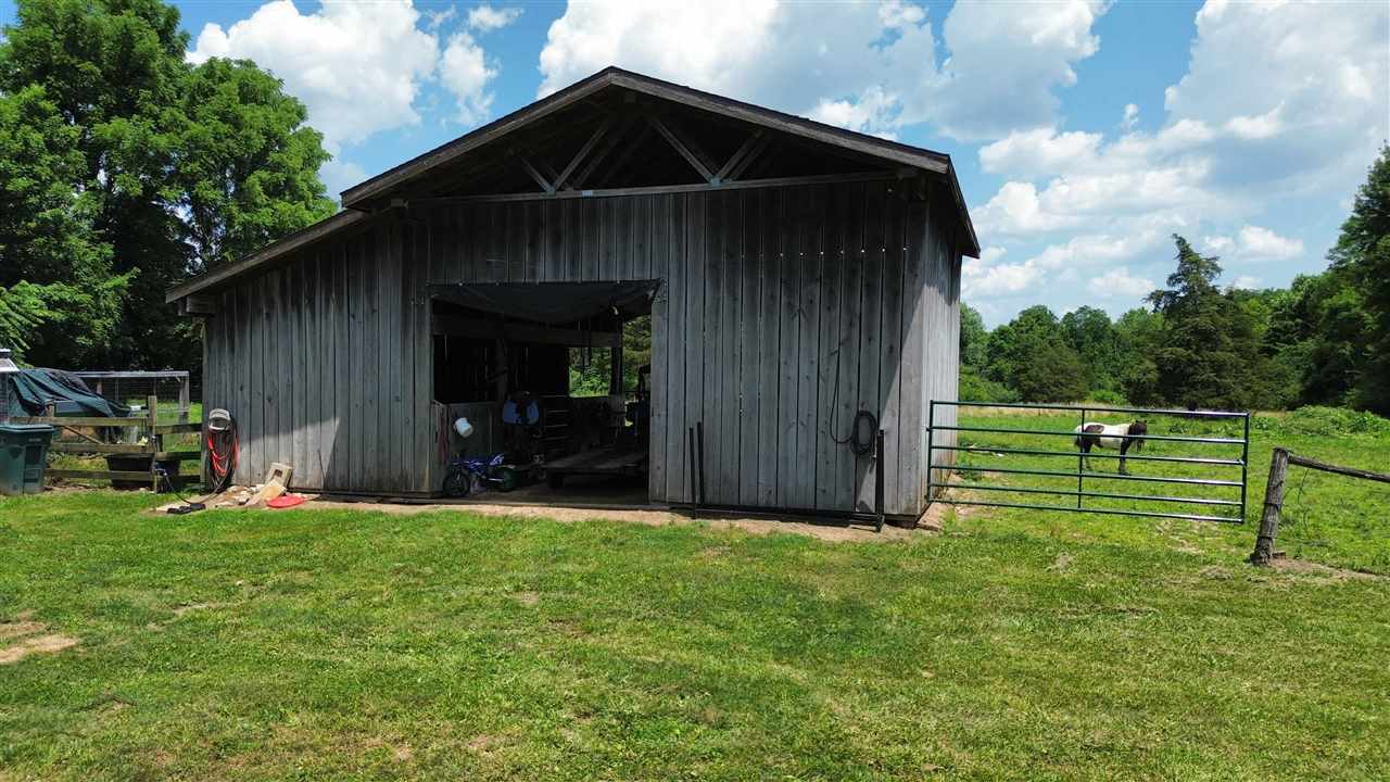 Property Photo:  1567 S Round Barn Road  IN 47374 