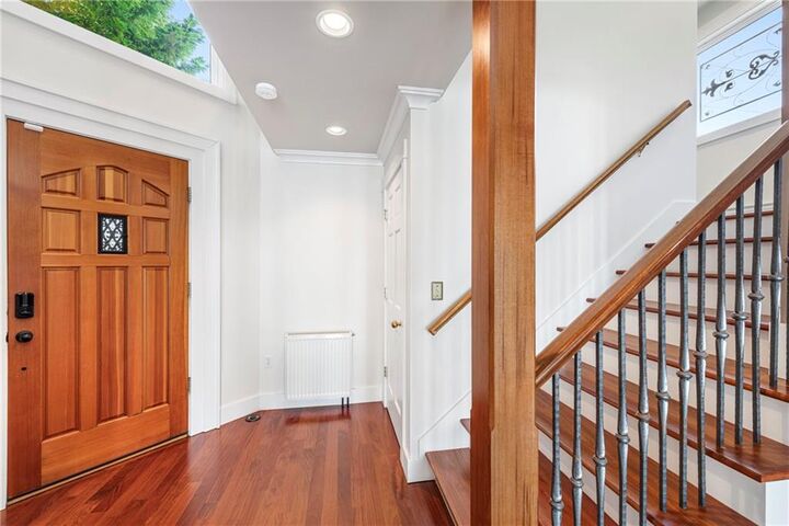 Property Photo:  77 William Street  RI 02871 