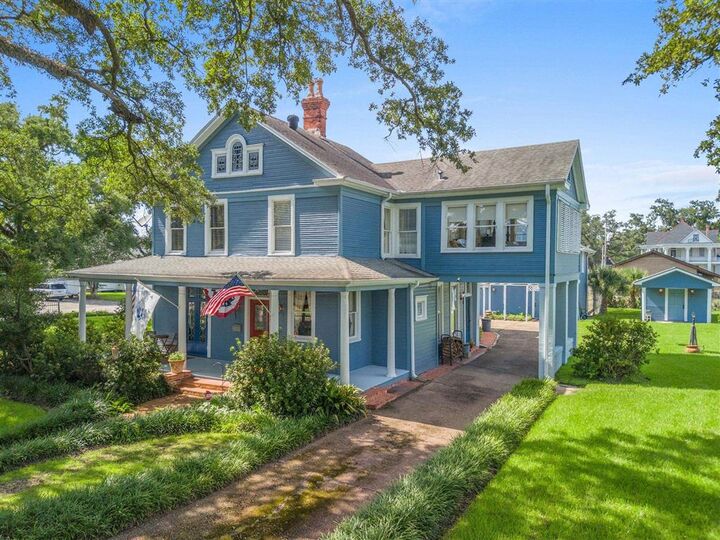 905 Pujo Street  Lake Charles LA 70601 photo