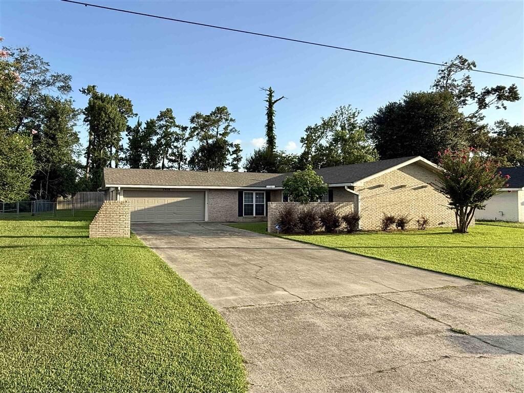 Property Photo:  2926 Weil Drive  LA 70663 