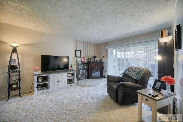 Property Photo: 1353 Woodruff Avenue ID 83401