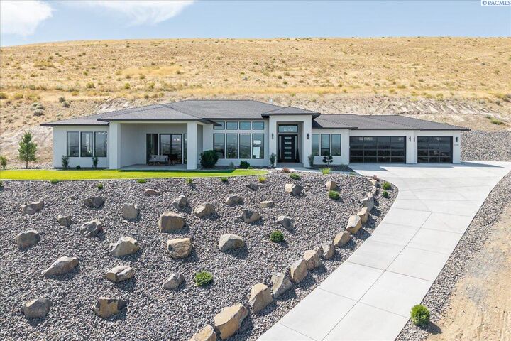 5265 S Quincy Pl  Kennewick WA 99337 photo