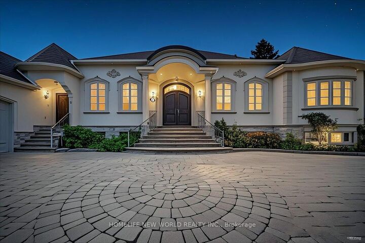 12 Denham Drive  Richmond Hill ON L4C 6J1 photo
